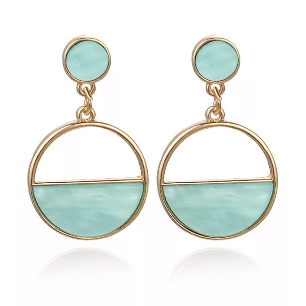 “Round & Round” Marble Resin Circle Dangle Earring - Picture 6 of 9